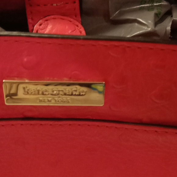 Kate Spade  with adjustable detachable handbag bow on front - Picture 3 of 16